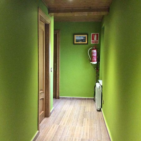 בית הארחה סאלאס 	Casa Nueva מראה חיצוני תמונה