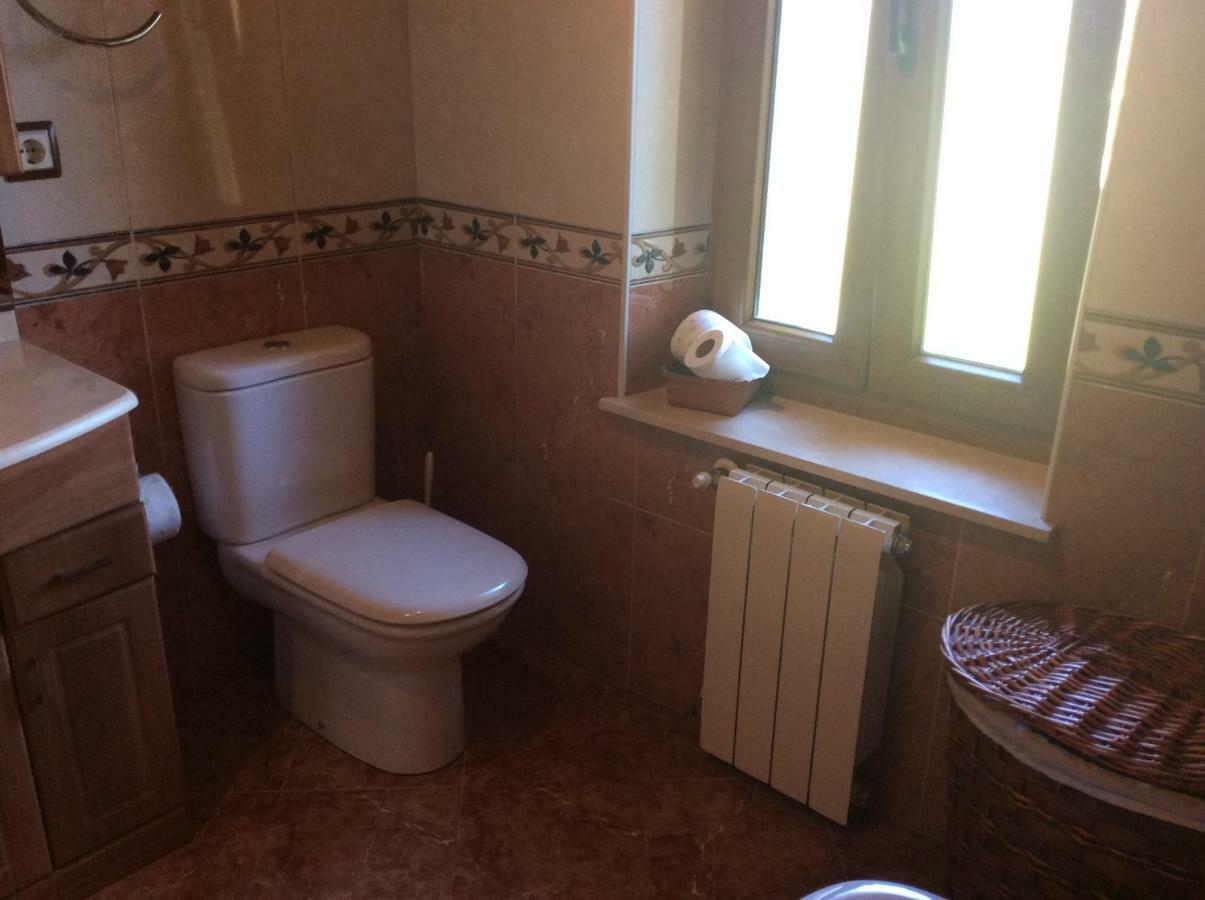 בית הארחה סאלאס 	Casa Nueva מראה חיצוני תמונה