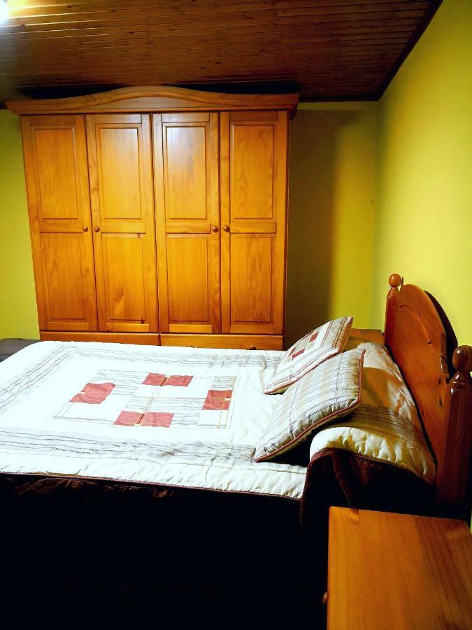 בית הארחה סאלאס 	Casa Nueva מראה חיצוני תמונה